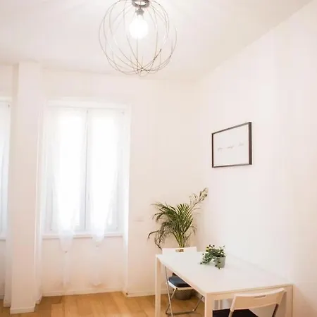 Apartment Vatican With Balcony Rom